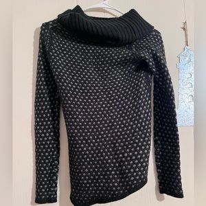 COPY - Turtleneck Sweater